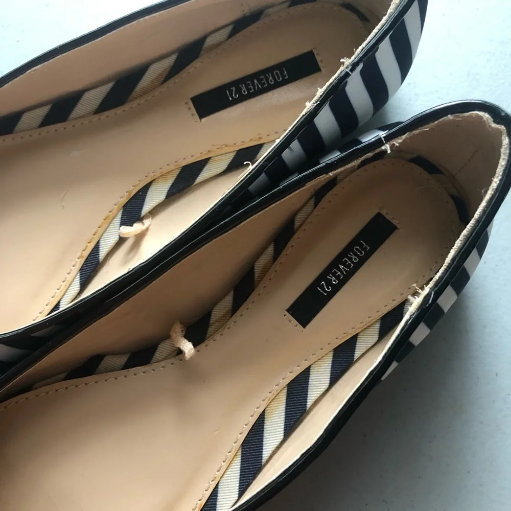 Forever 21 flats